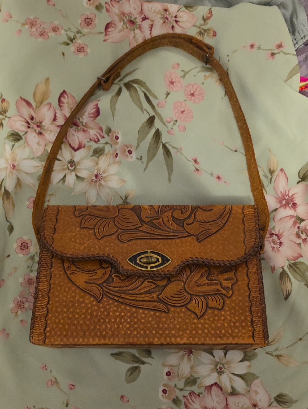 Floral Leather Shoulder Bag - Tan